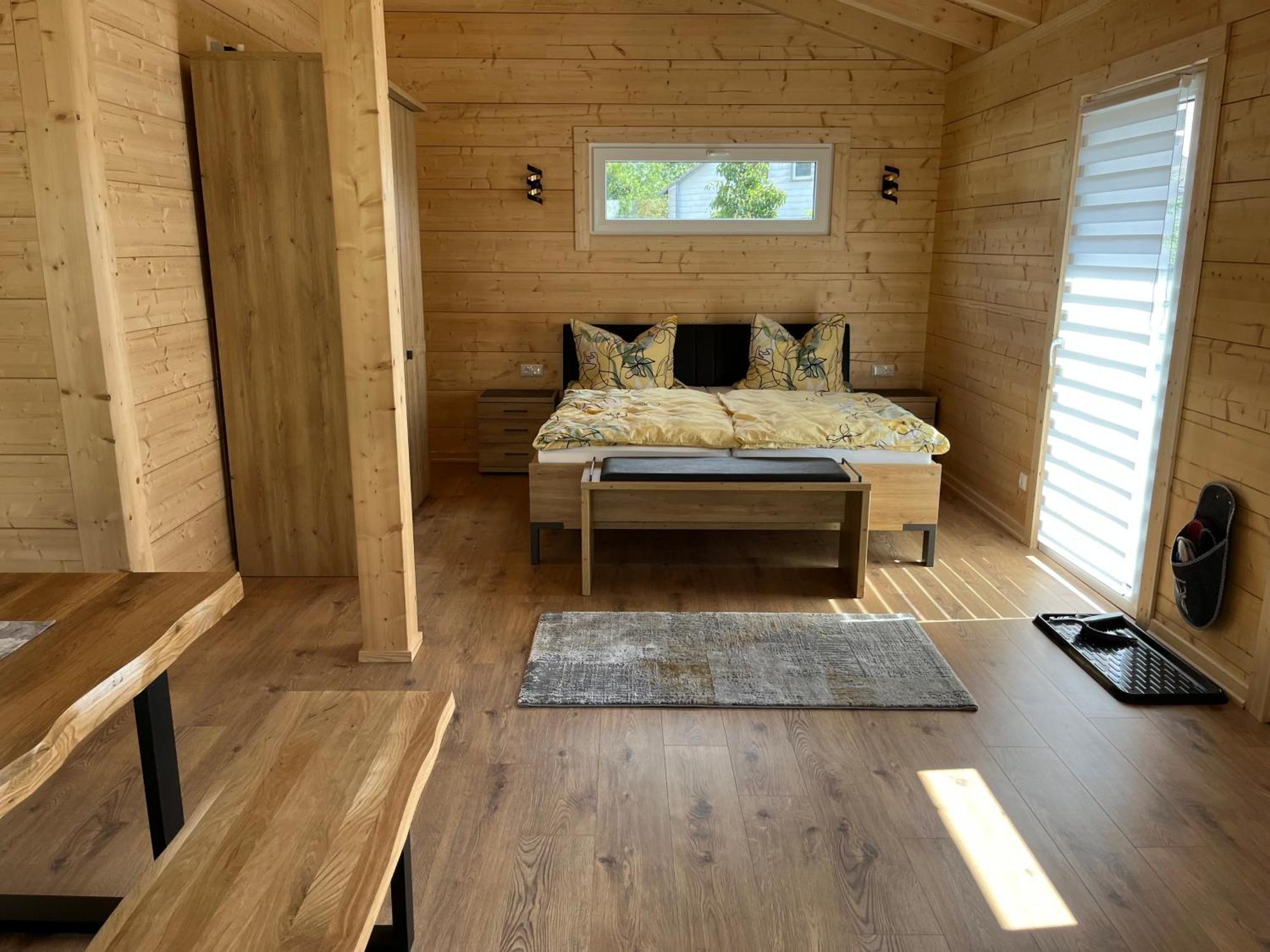 Ferienwohnungen Und Gaestezimmer Herrmann Steinbach am Wald エクステリア 写真